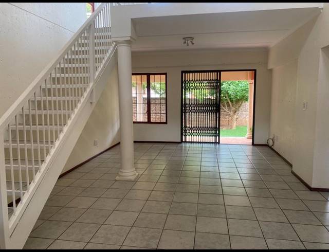 3 BEDROOM TOWNHOUSE FOR SALE IN NORTH RIDING